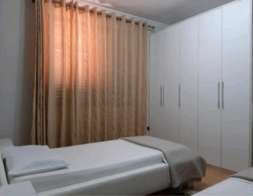 Erina Luxury Apartment Tirana Exterior photo