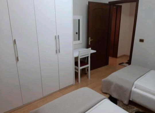 Erina Luxury Apartment Tirana Exterior photo